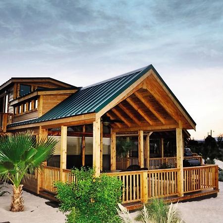 Pirate Cove Resort & Marina Needles Εξωτερικό φωτογραφία