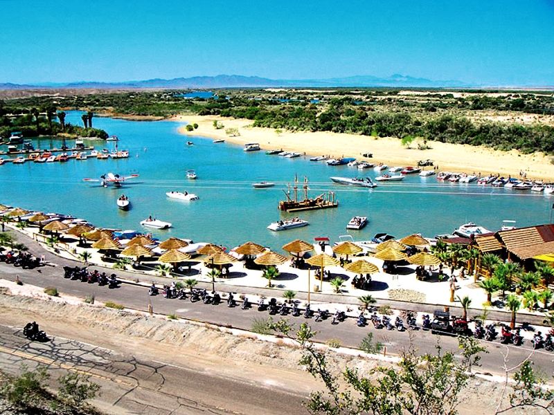 Pirate Cove Resort & Marina Needles Εξωτερικό φωτογραφία